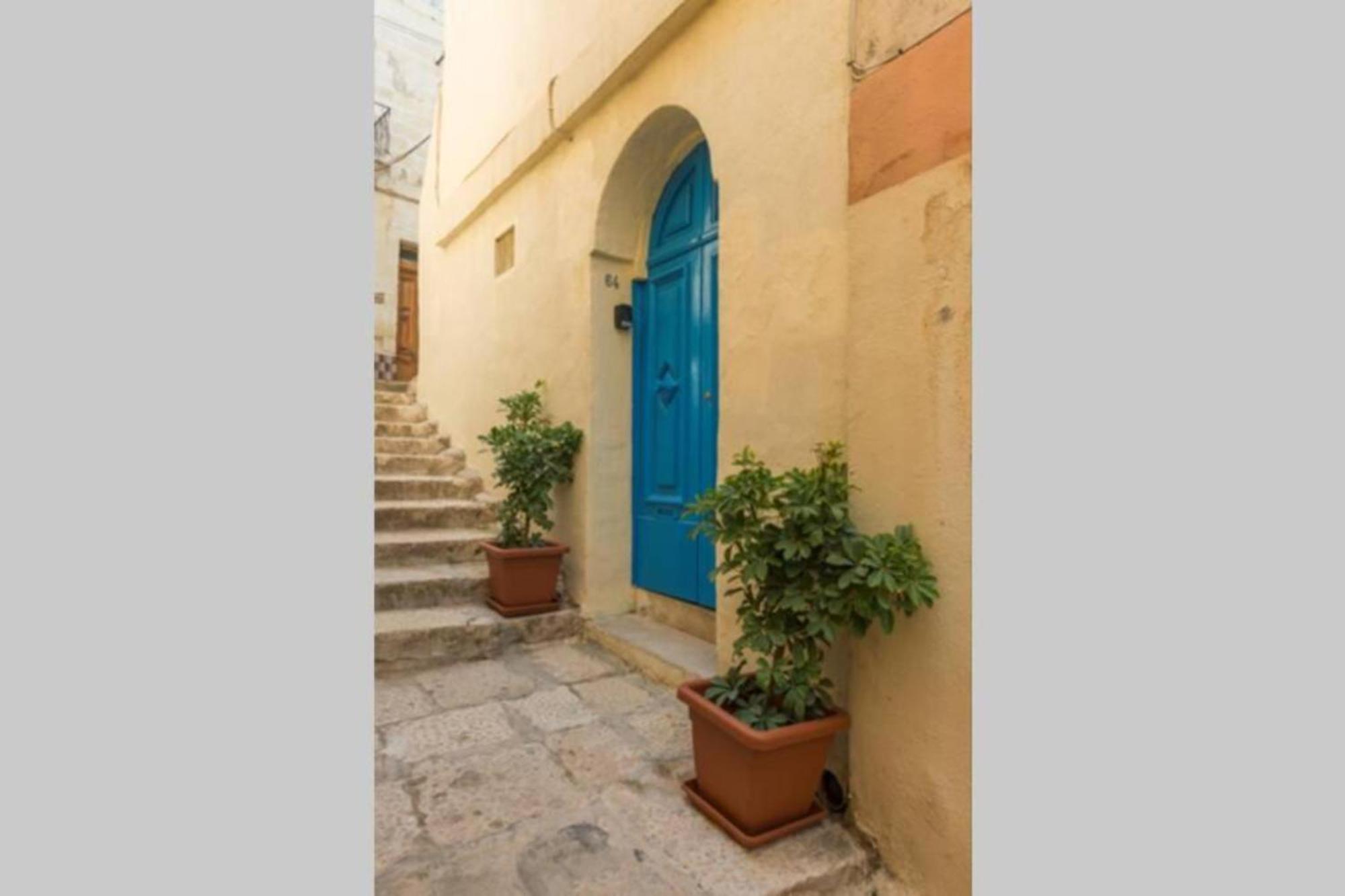 Authentic 1st Fl At The 3 Cities Marina Cospicua