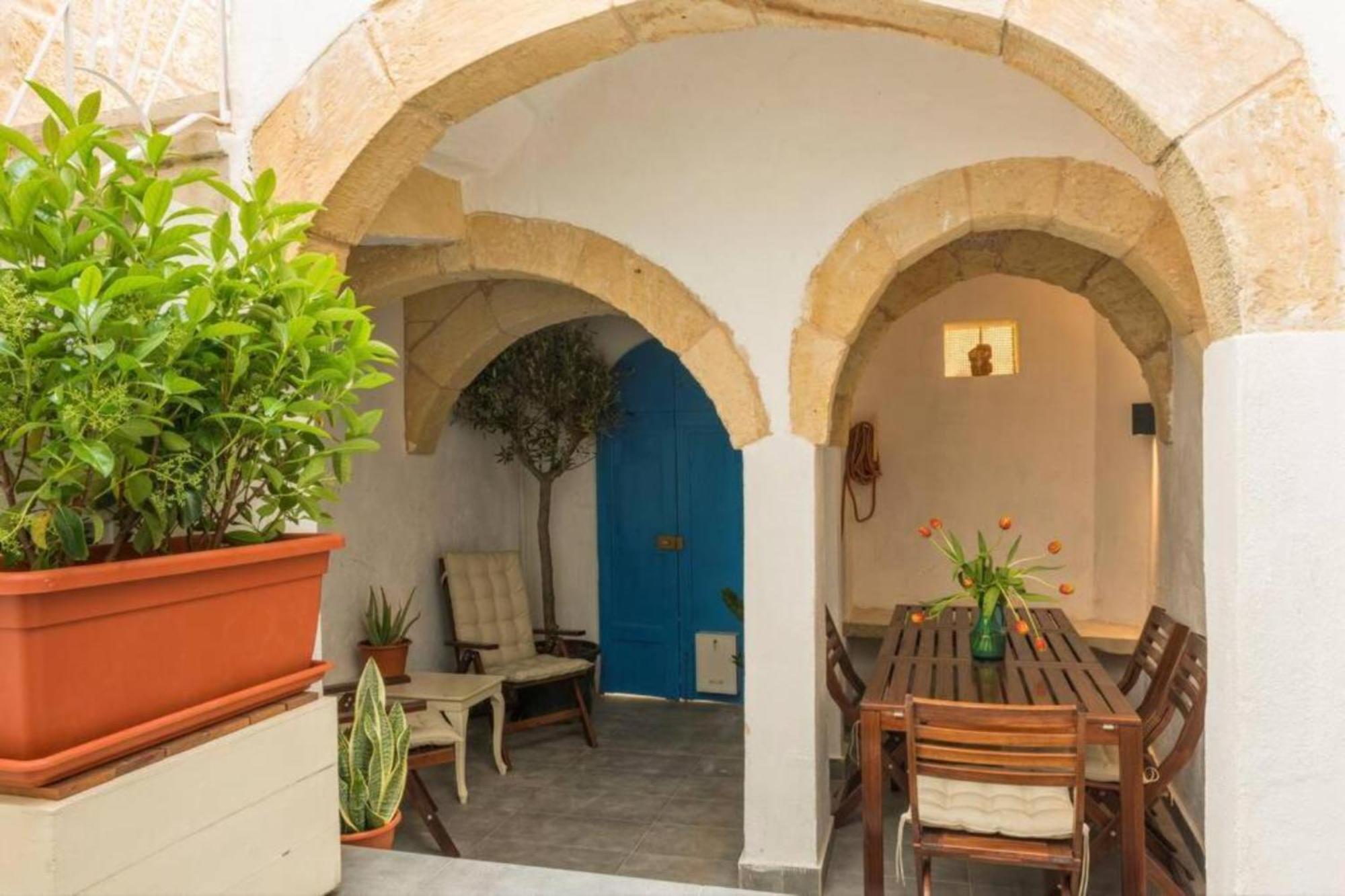 Authentic 1st Fl At The 3 Cities Marina * Cospicua
